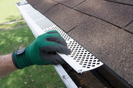 Gutter Guard Options for Valparaiso Homes: What Really Works